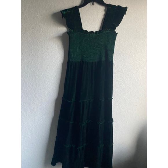 OPT Green Velvet Smocked Tiered Goth Vamp Elegant Dark Academia Midi Dress L - Picture 2 of 12